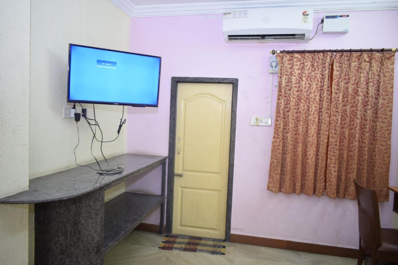 Pms Guest House Pondicherry Exterior foto