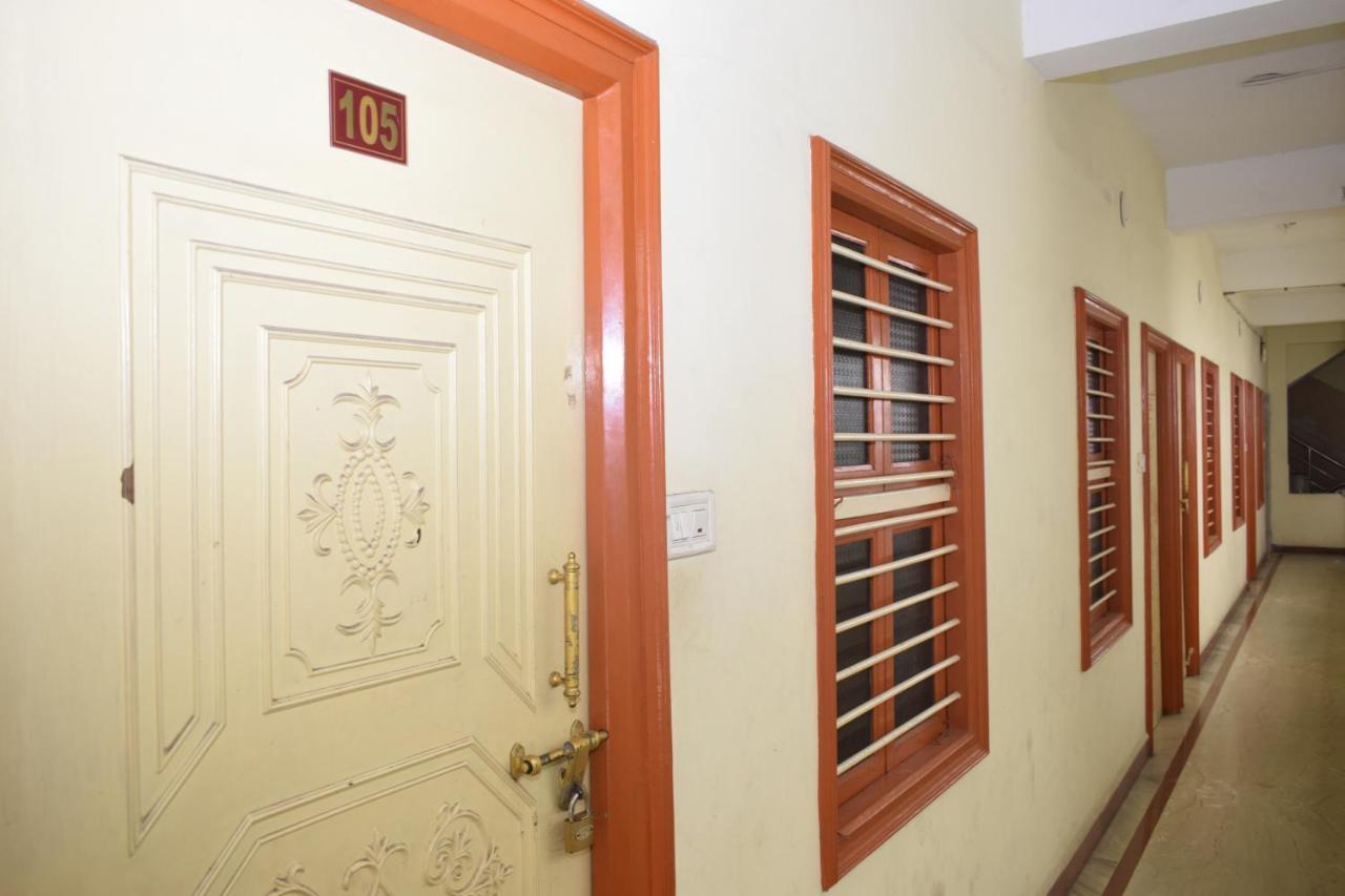 Pms Guest House Pondicherry Exterior foto